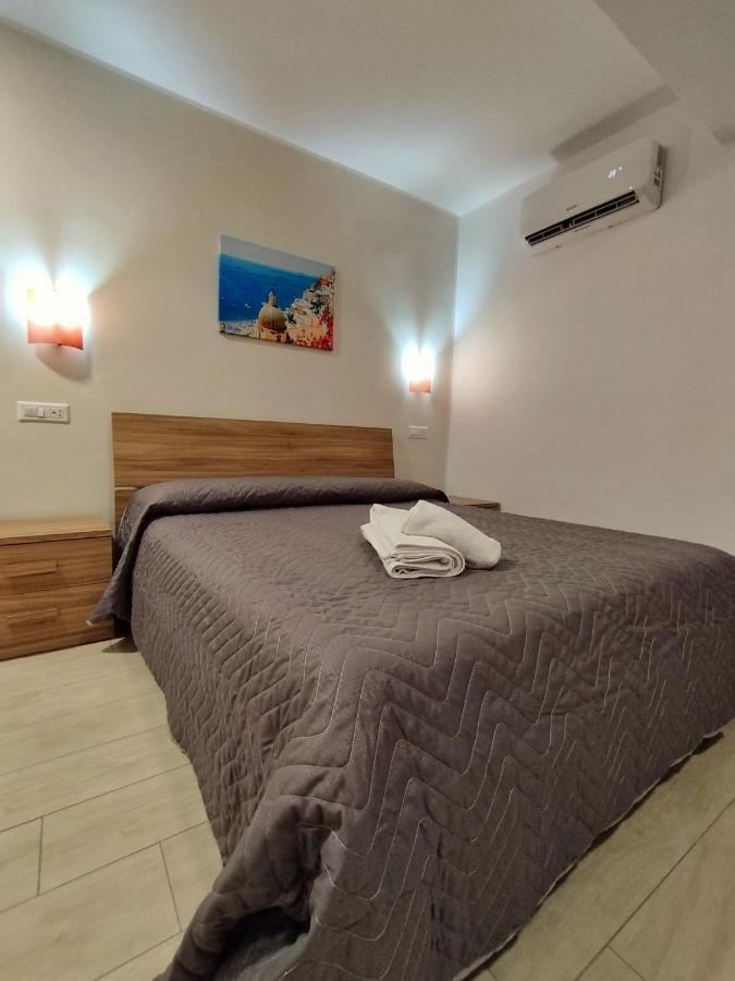 La Penisola Bed & Breakfast Santa Maria La Carita Luaran gambar